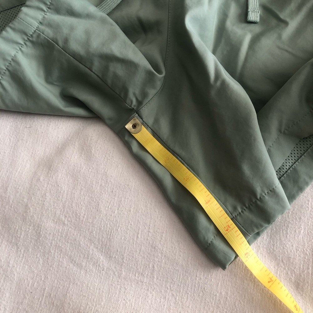 NIKE Club Woven Flow Mens Shorts 🫒 - Picture 10 of 12